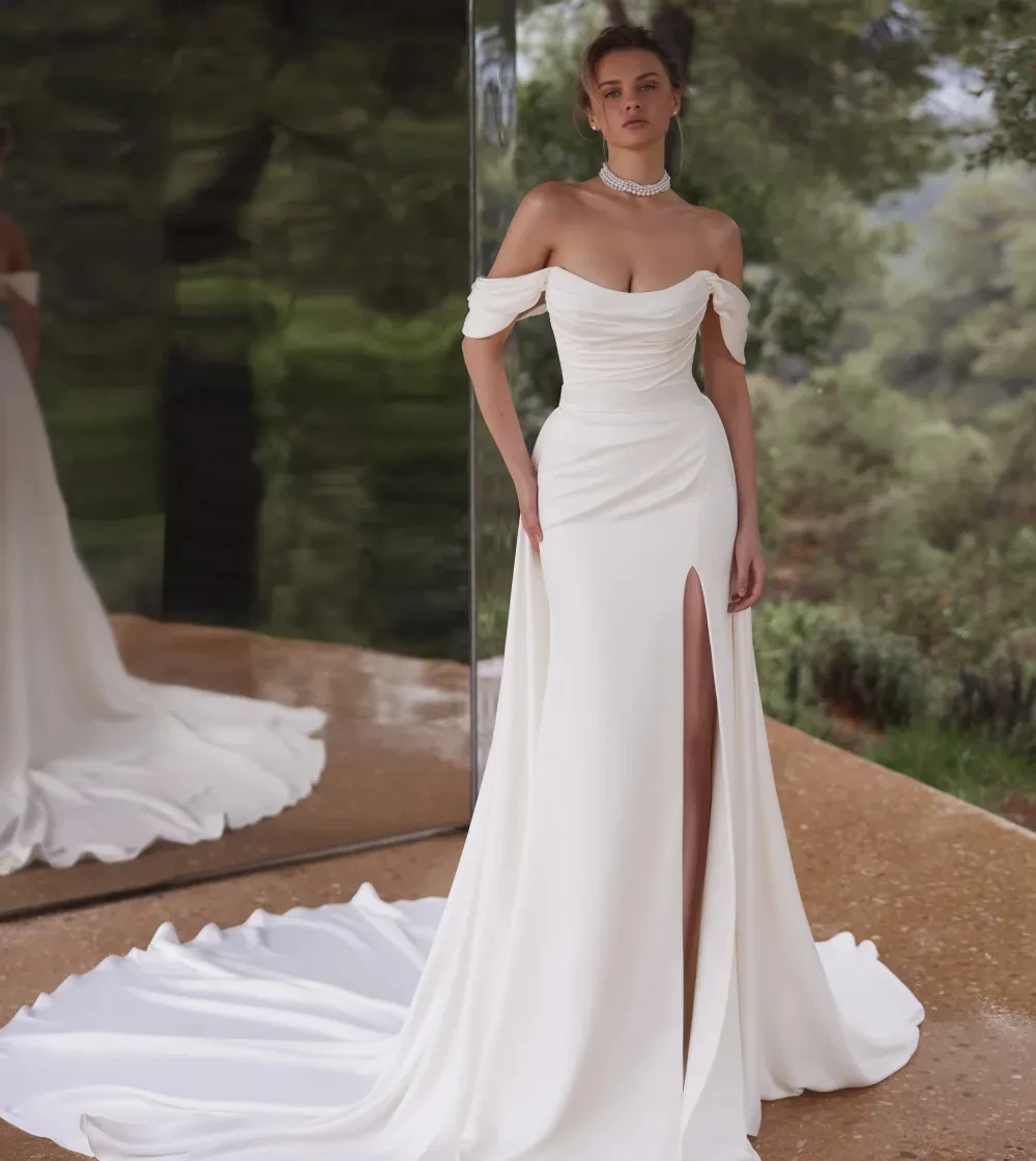 Photo of Eva Lendel Dress