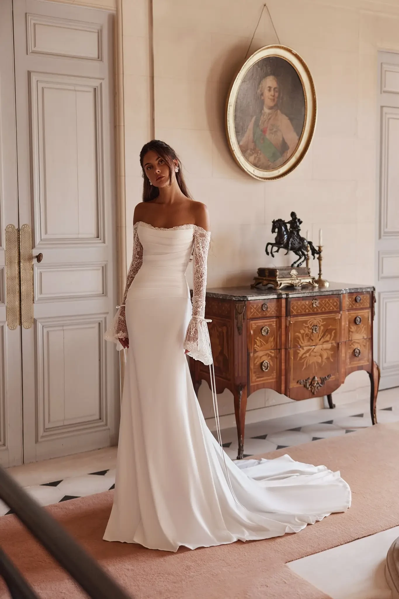 Yedyna Delia gown