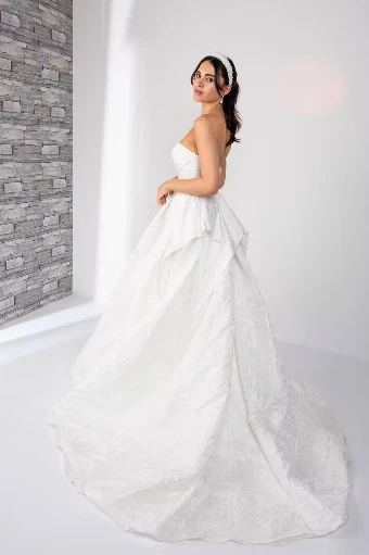 White Rose R1705 #4 thumbnail
